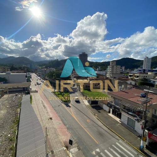 V2111 IMVEL PRONTO PARA VENDA COM 2 DOR, 500 MTS 