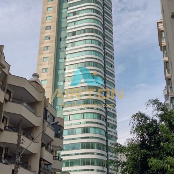 V3218 IMVEL MOBILIADO PARA VENDA, 400 MTS DO MAR 