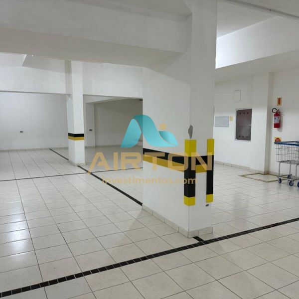 V3219 IM�VEL MOBILIADO PARA VENDA, 3 SUITES, 400 M