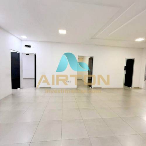 SC0025 SALA COMERCIAL PARA LOCAO EM MEIA PRAIA -