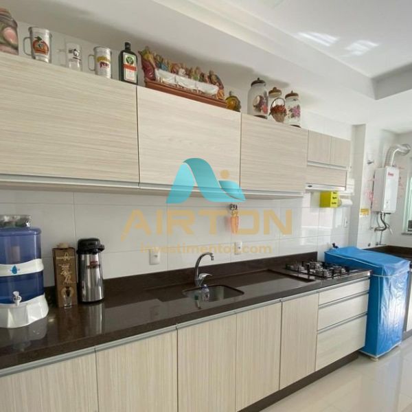 V2116 IMVEL MOBILIADO PARA VENDA, 400 MTS DO MAR 