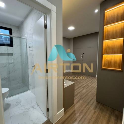V3221 IMVEL SEMI-MOBILIADO PARA VENDA, COM 3 SUIT