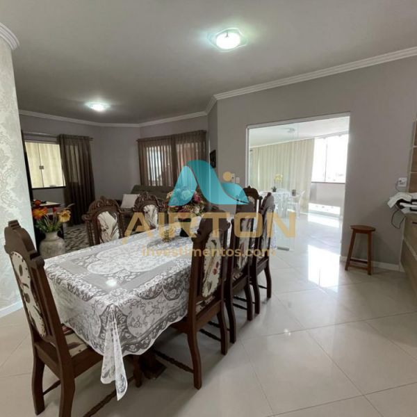 V3223 IMVEL MOBILIADO PARA VENDA, 400 MTS DO MAR 