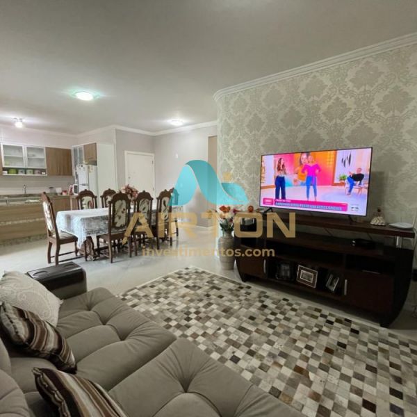 V3223 IMVEL MOBILIADO PARA VENDA, 400 MTS DO MAR 