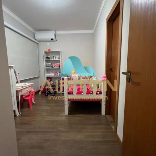 Sobrado com 3 sutes  venda , 132m - Barra - Bal