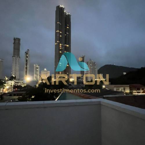 Sobrado com 3 sutes  venda , 132m - Barra - Bal