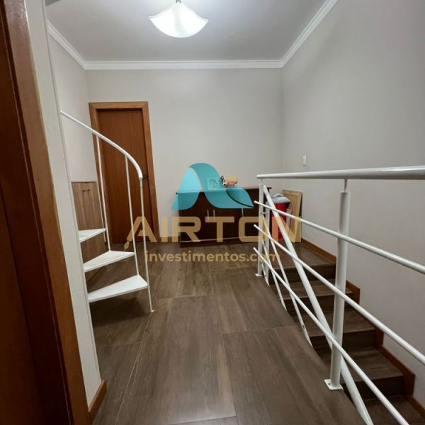 Sobrado com 3 sutes  venda , 132m - Barra - Bal