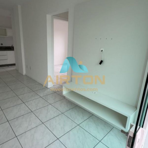 V2118 IMVEL SEMI-MOBILIADO PARA VENDA COM 2 DOR E