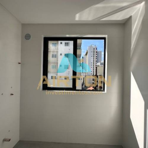 V3237 IMVEL PRONTO PARA VENDA, 550 MTS DO MAR EM 
