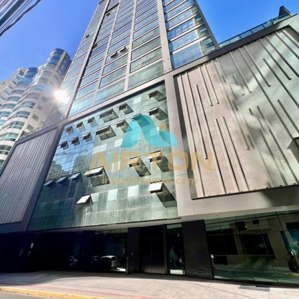 V1008 FLAT MOBILIADO PARA VENDA, 350 MTS DO MAR EM