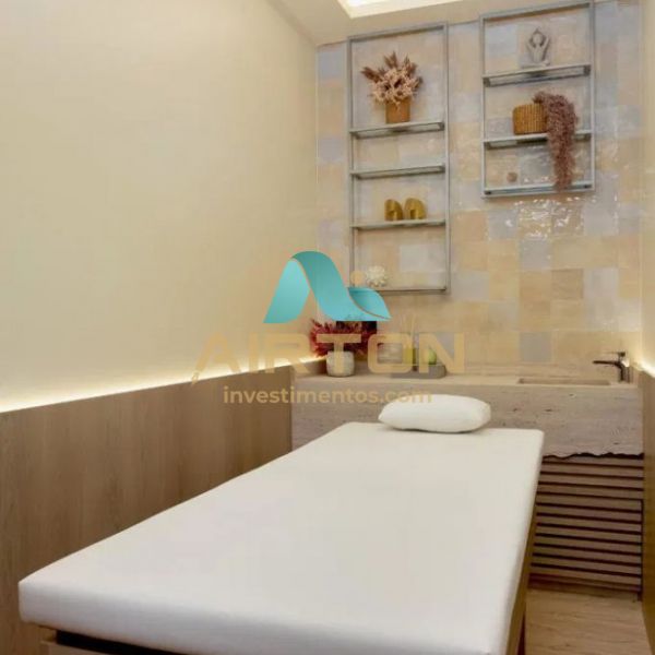 V1008 FLAT MOBILIADO PARA VENDA, 350 MTS DO MAR EM