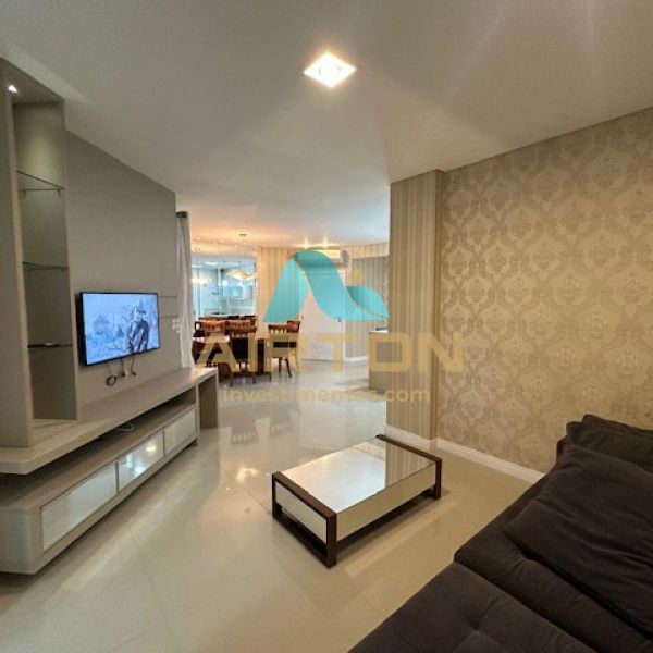 V3240 IM�VEL MOBILIADO A VENDA, 450 MTS DO MAR EM 