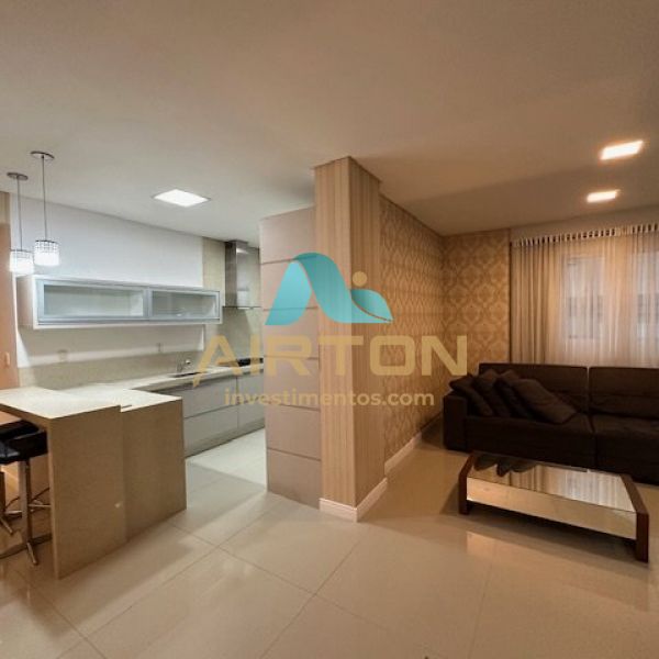 V3240 IM�VEL MOBILIADO A VENDA, 450 MTS DO MAR EM 