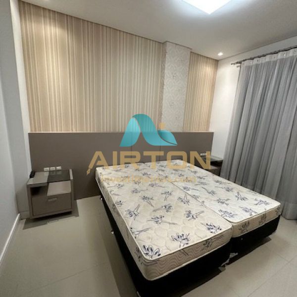 V3240 IM�VEL MOBILIADO A VENDA, 450 MTS DO MAR EM 