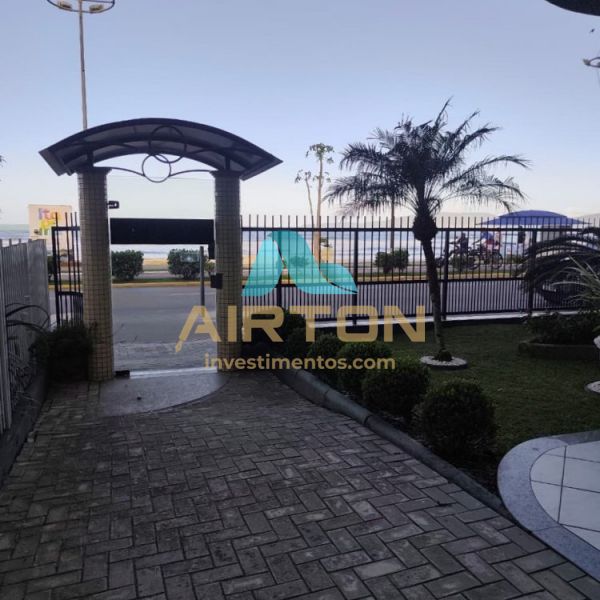 LOCAO TEMPORADA, APTO QUADRA MAR EM CENTRO - ITA