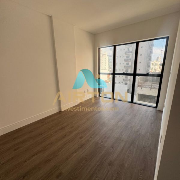 V2122 APTO NOVO A VENDA, 2 SUITES, 250 MTS DO MAR 