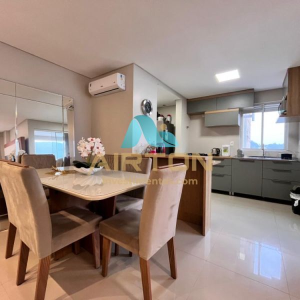 V2125 IMVEL MOBILIADO A VENDA, 2 QUADRAS DO MAR E