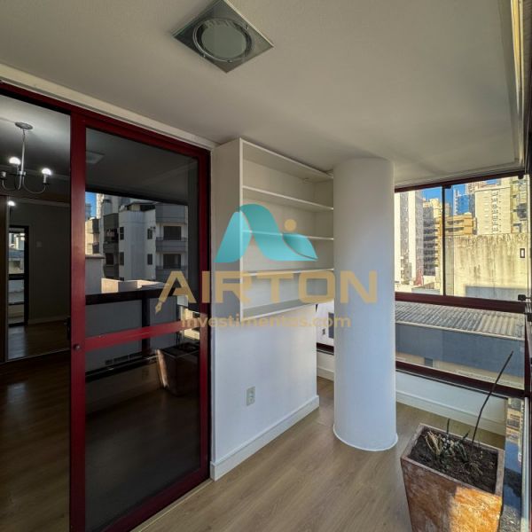 V3243 IMVEL SEMI-MOBILIADO  VENDA, 200 MTS DO MA