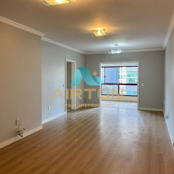 V3243 IMVEL SEMI-MOBILIADO  VENDA, 200 MTS DO MA