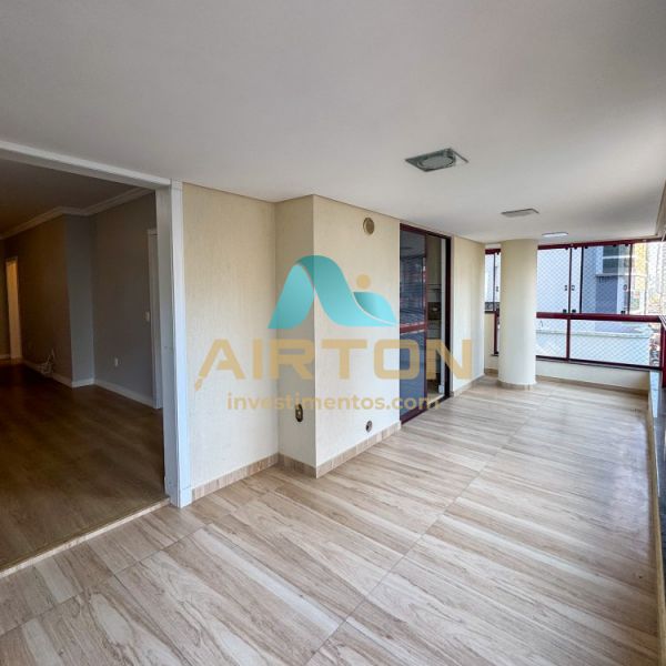 V3243 IMVEL SEMI-MOBILIADO  VENDA, 200 MTS DO MA