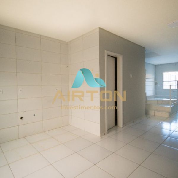 CC2000 CASA GEMINADA � VENDA, 2 SUITES EM MORRETES