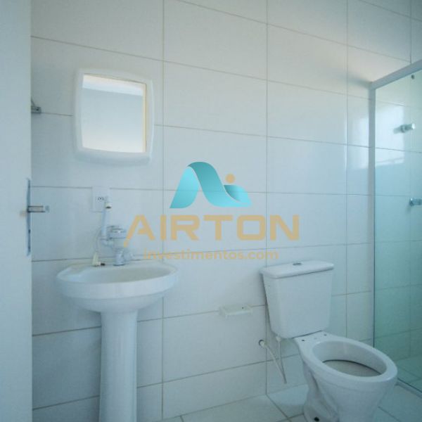 CC2000 CASA GEMINADA � VENDA, 2 SUITES EM MORRETES