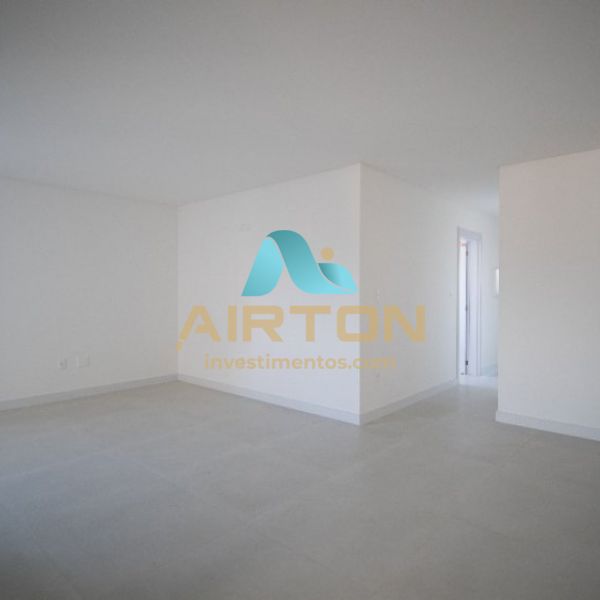 V3244 IMVEL NOVO  VENDA, 400 MTS DO MAR EM PEREQ