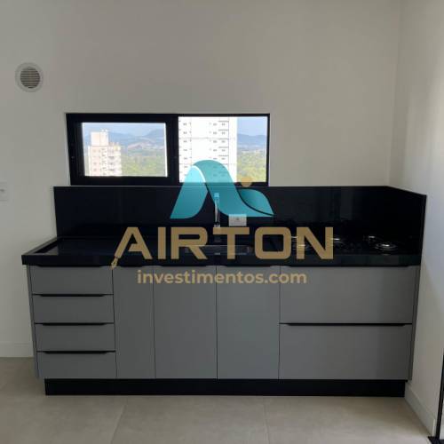V3250 IMVEL  VENDA COM 3 SUITES, 600 MTS DO MAR 