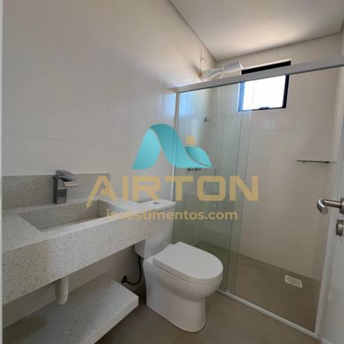 V3250 IMVEL  VENDA COM 3 SUITES, 600 MTS DO MAR 