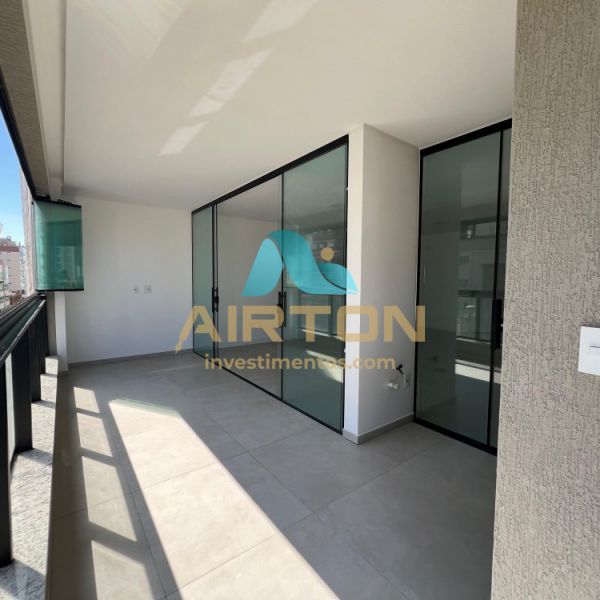 V3250 IMVEL  VENDA COM 3 SUITES, 600 MTS DO MAR 