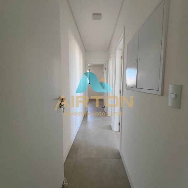 V3250 IMVEL  VENDA COM 3 SUITES, 600 MTS DO MAR 