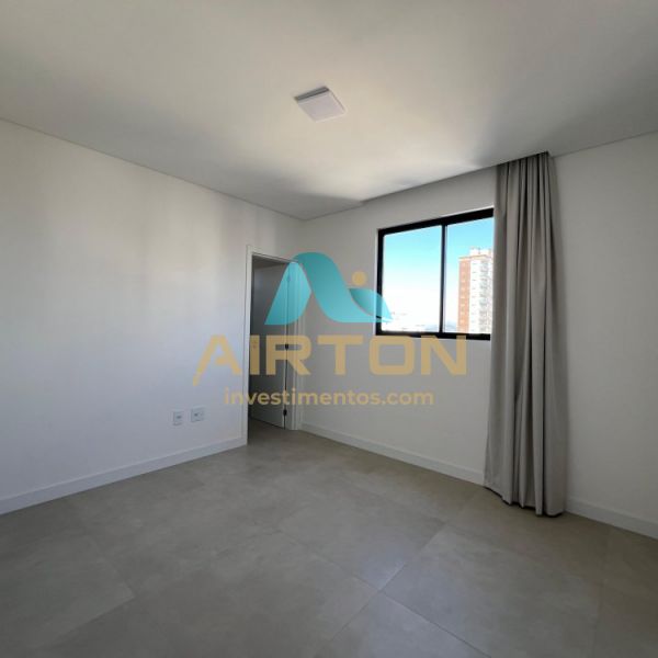 V3250 IMVEL  VENDA COM 3 SUITES, 600 MTS DO MAR 