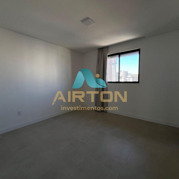 V3250 IMVEL  VENDA COM 3 SUITES, 600 MTS DO MAR 