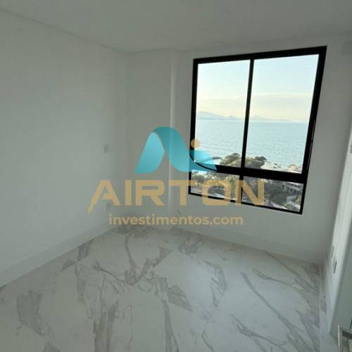 V3252 IMVEL  VENDA COM 3 SUITES, 500 MTS DO MAR 