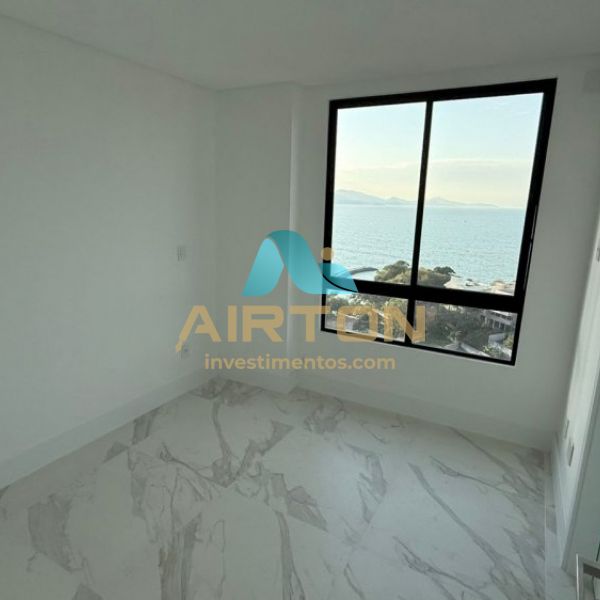 V3252 IMVEL  VENDA COM 3 SUITES, 500 MTS DO MAR 