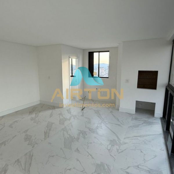 V3253 IMVEL  VENDA COM 3 SUITES, 500 MTS DO MAR 