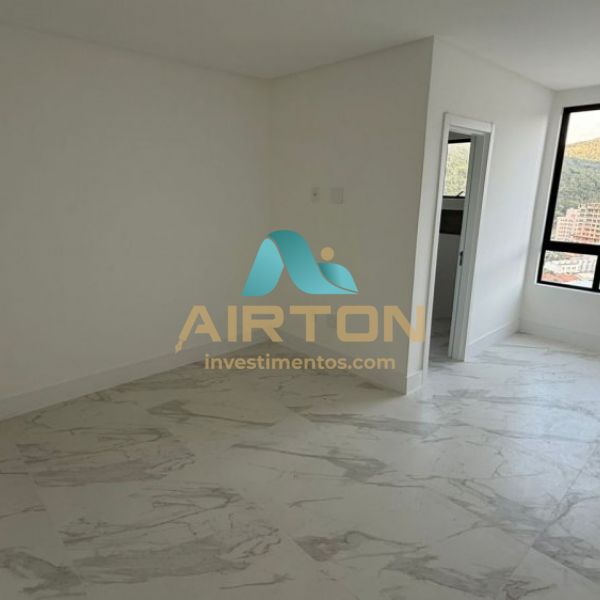 V3253 IMVEL  VENDA COM 3 SUITES, 500 MTS DO MAR 