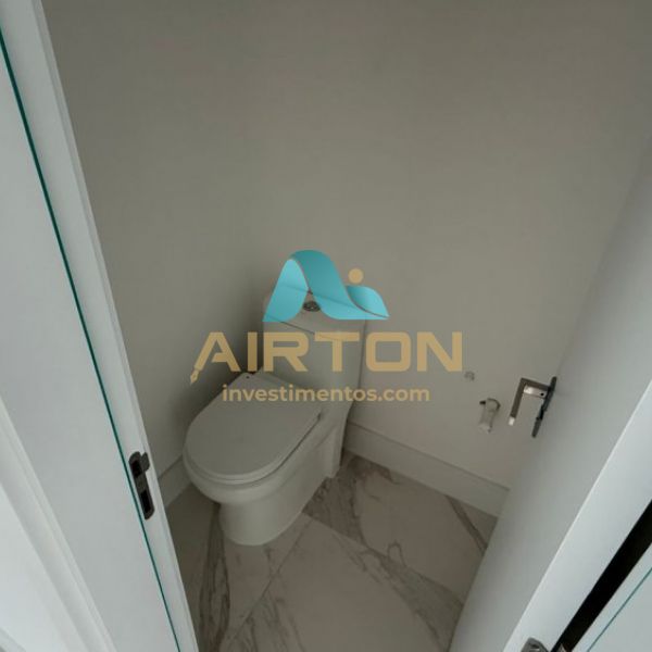 V3253 IMVEL  VENDA COM 3 SUITES, 500 MTS DO MAR 