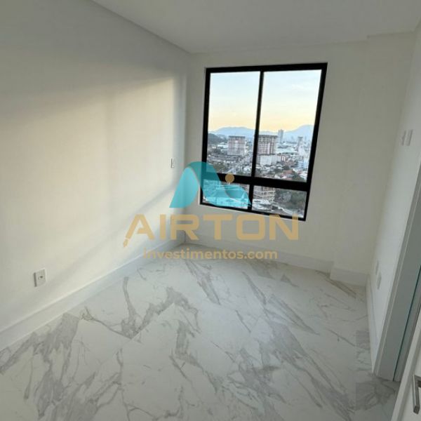 V3253 IMVEL  VENDA COM 3 SUITES, 500 MTS DO MAR 