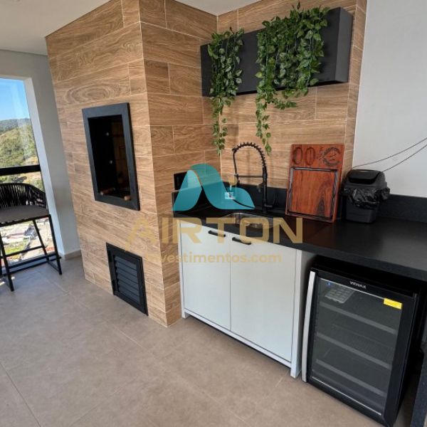 V3253 IMVEL  VENDA COM 3 SUITES, 500 MTS DO MAR 