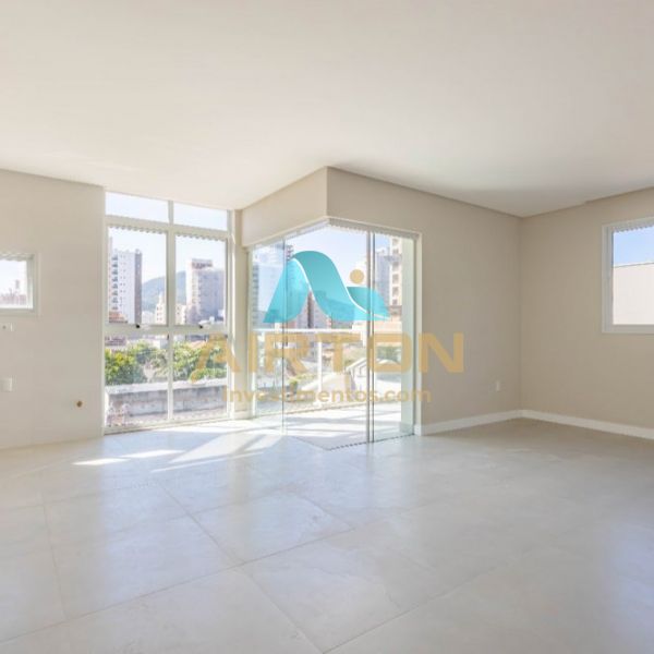 V3254 IMVEL  VENDA, 3 SUITES EM PEREQU- PORTO B