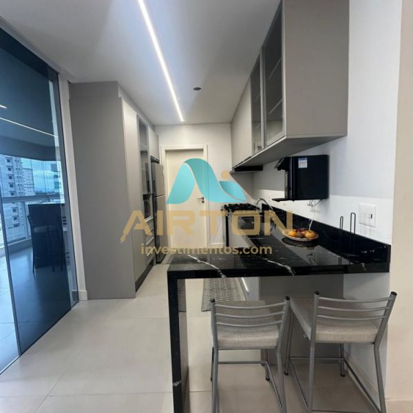 L3300 LOCAO DE VERO - 300 MTS DO MAR EM MEIA PR