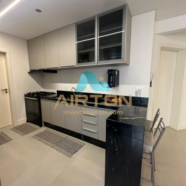 L3300 LOCAO DE VERO - 300 MTS DO MAR EM MEIA PR