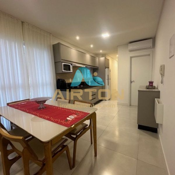 V2134 APTO MOBILIADO A VENDA, 250 MTS DO MAR EM ME