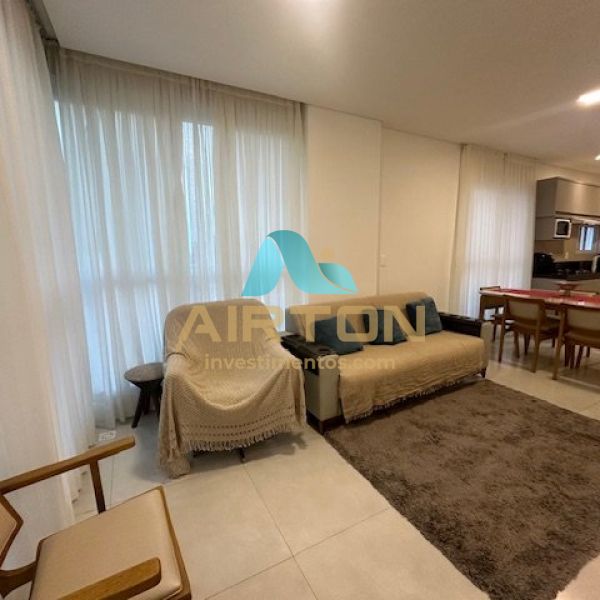 V2134 APTO MOBILIADO A VENDA, 250 MTS DO MAR EM ME