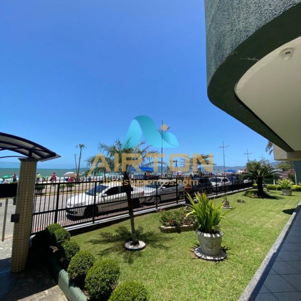 L3301 - LOCAO DE VERO, QUADRA MAR EM CENTRO - I