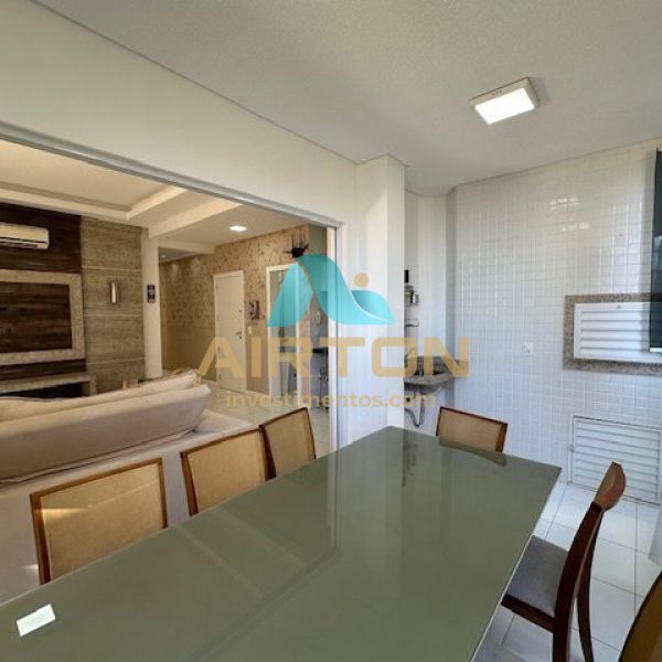 Apto loca��o de ver�o na quadra do mar, itapema SC