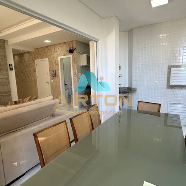 Apto loca��o de ver�o na quadra do mar, itapema SC