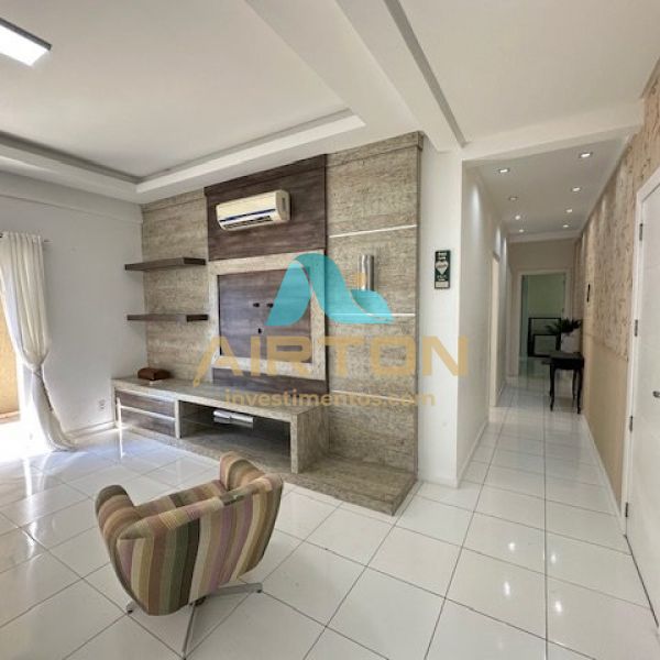 Apto loca��o de ver�o na quadra do mar, itapema SC