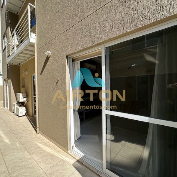 Apto loca��o de ver�o na quadra do mar, itapema SC